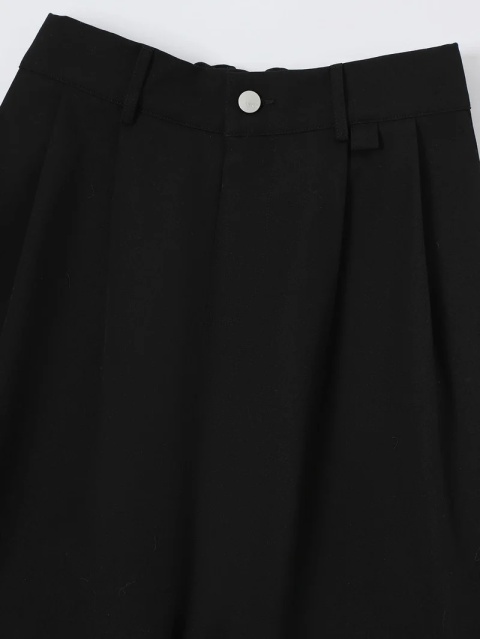 BAGGY PLEATED PANTS - BLACK