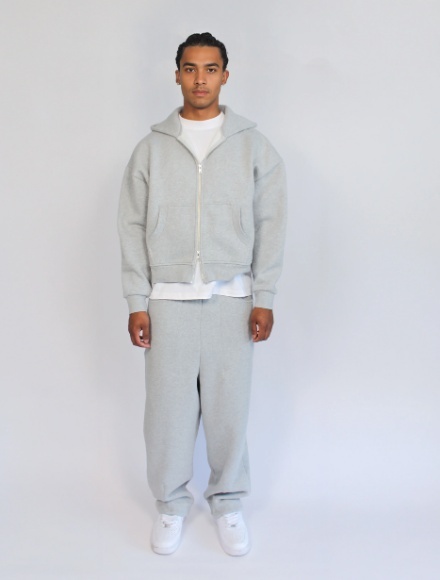 COZY BOXY ZIP-UP HOODIE - GRAY